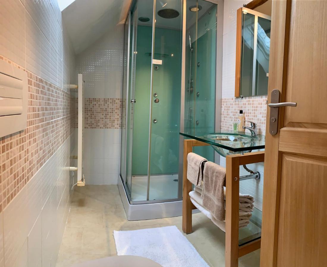 Le Glycine A Manoir Sainte Cecile Apartment Juvigny-Val-d'Andaine Ngoại thất bức ảnh