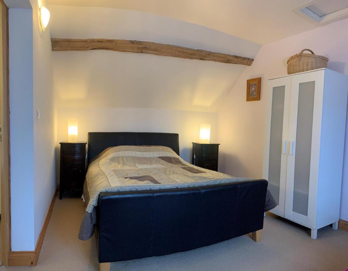 Le Glycine A Manoir Sainte Cecile Apartment Juvigny-Val-d'Andaine Ngoại thất bức ảnh